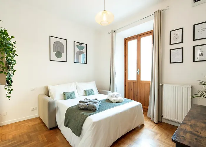 Apartamento Colosseum House - Private Rooftop, Jacuzzi Hot Tub & View Roma