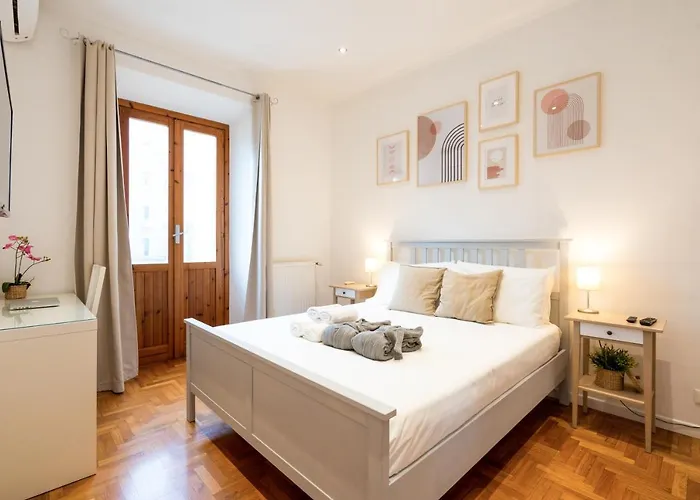 Colosseum House - Private Rooftop, Jacuzzi Hot Tub & View Apartamento