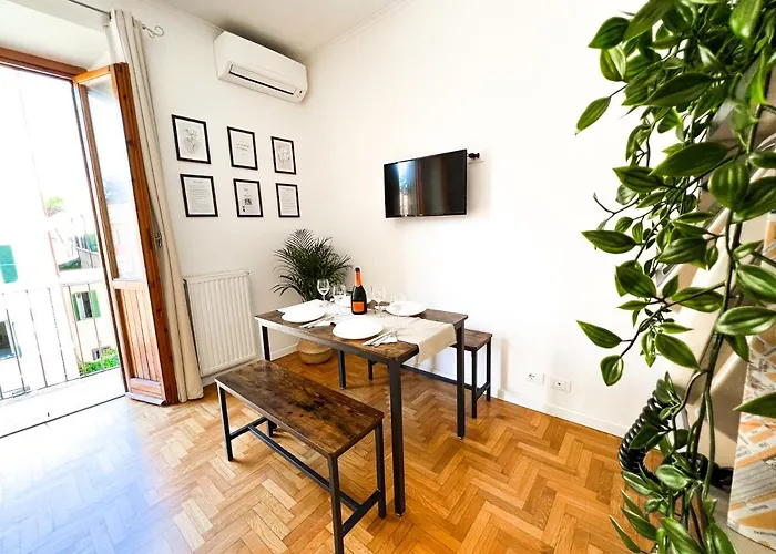 Colosseum House - Private Rooftop, Jacuzzi Hot Tub & View Apartamento